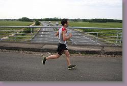 Marathon de Sauternes 01 509 * 680 x 453 * (114KB)